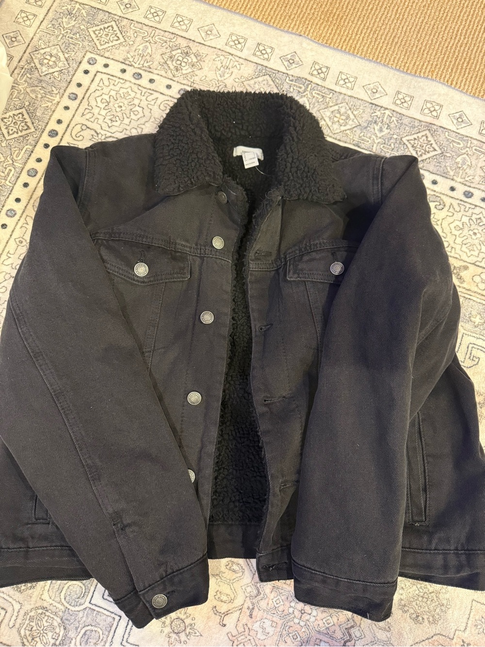 Forever 21 Black Sherpa Jacket